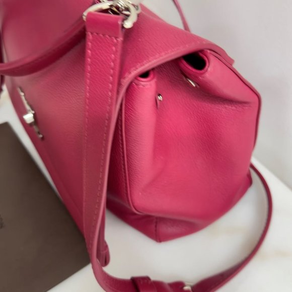 Louis Vuitton Lockme II Bag; Designer Louis Vuitton Lockme II Bag In Gently Used - Picture 9 of 16